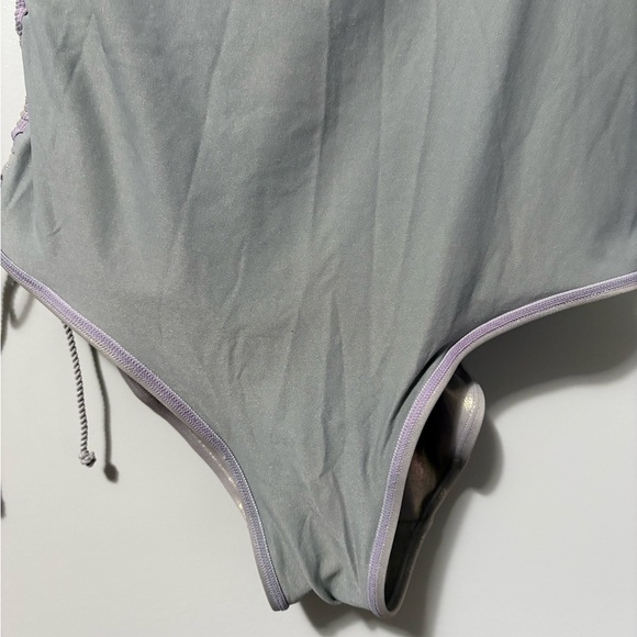 Marlies Dekkers Flic & Flac Sun-kissed Gold One Piece Plunge Top Swimsuit - Picture 15 of 17